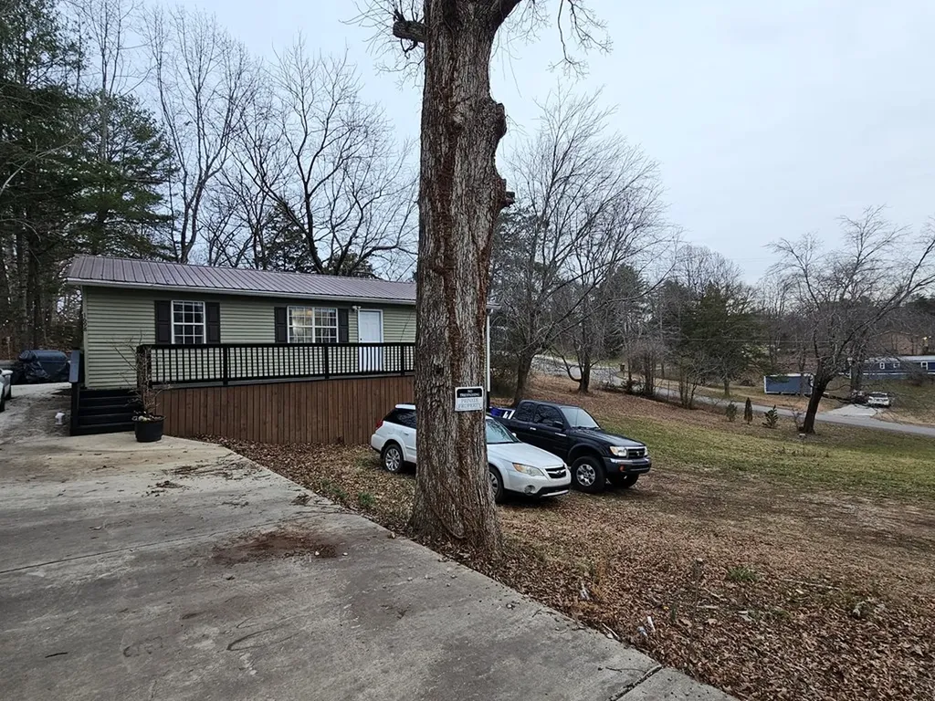 1698 Apple Valley Drive Cookeville TN 38501