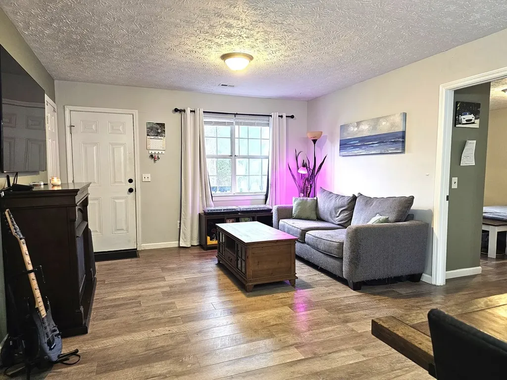 1698 Apple Valley Drive Cookeville TN 38501