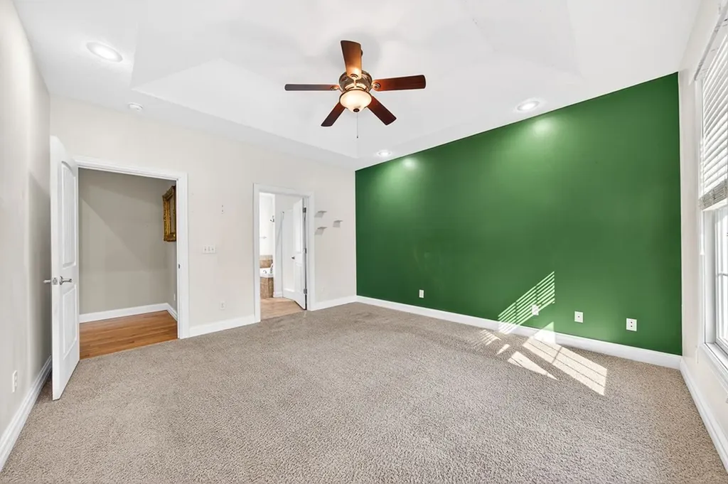 1945 W Creston Road Crossville TN 38571