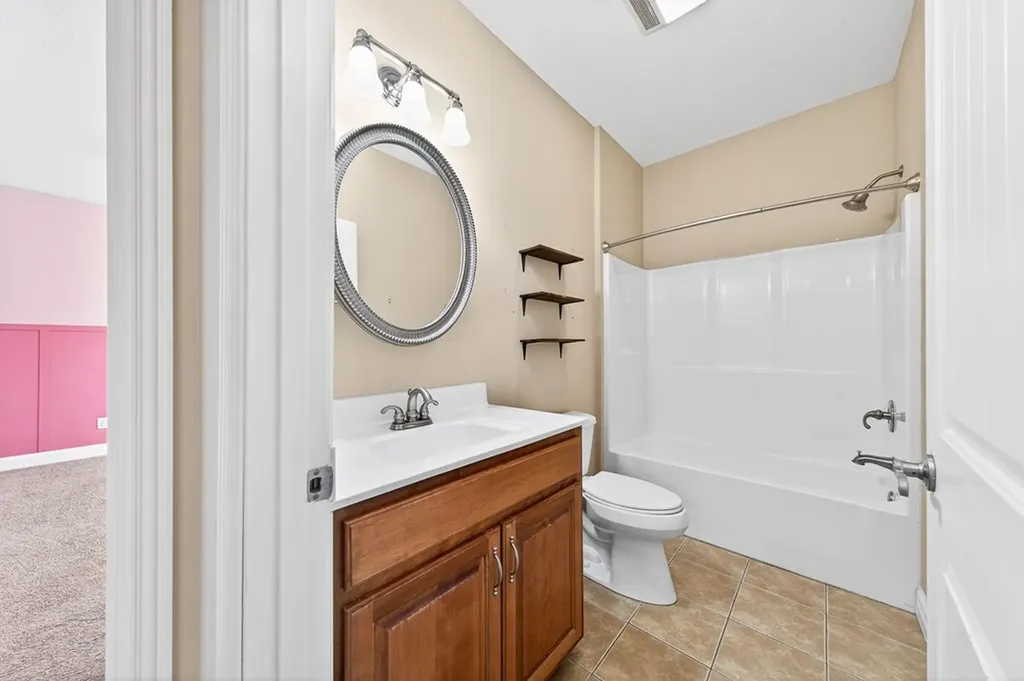 1945 W Creston Road Crossville TN 38571