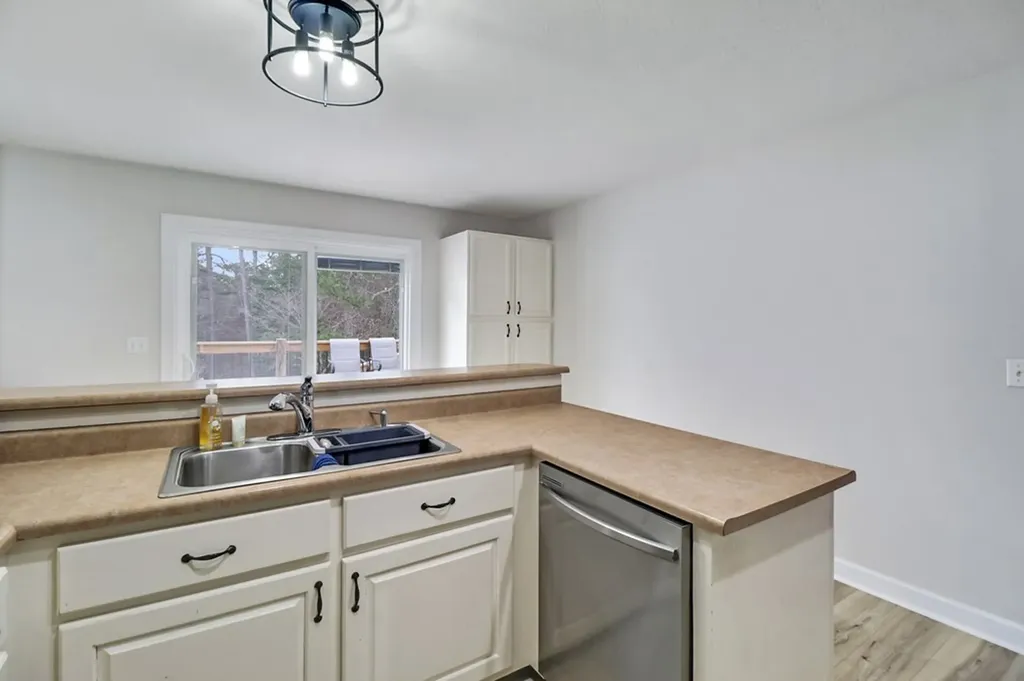 93 Tower Way Allardt TN 38504