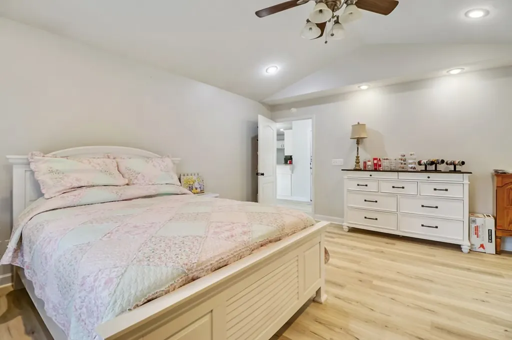 93 Tower Way Allardt TN 38504