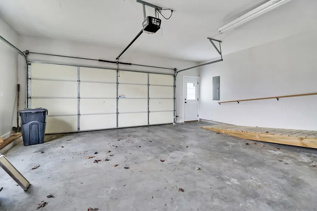 93 Tower Way Allardt TN 38504