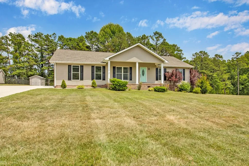 93 Tower Way Allardt TN 38504