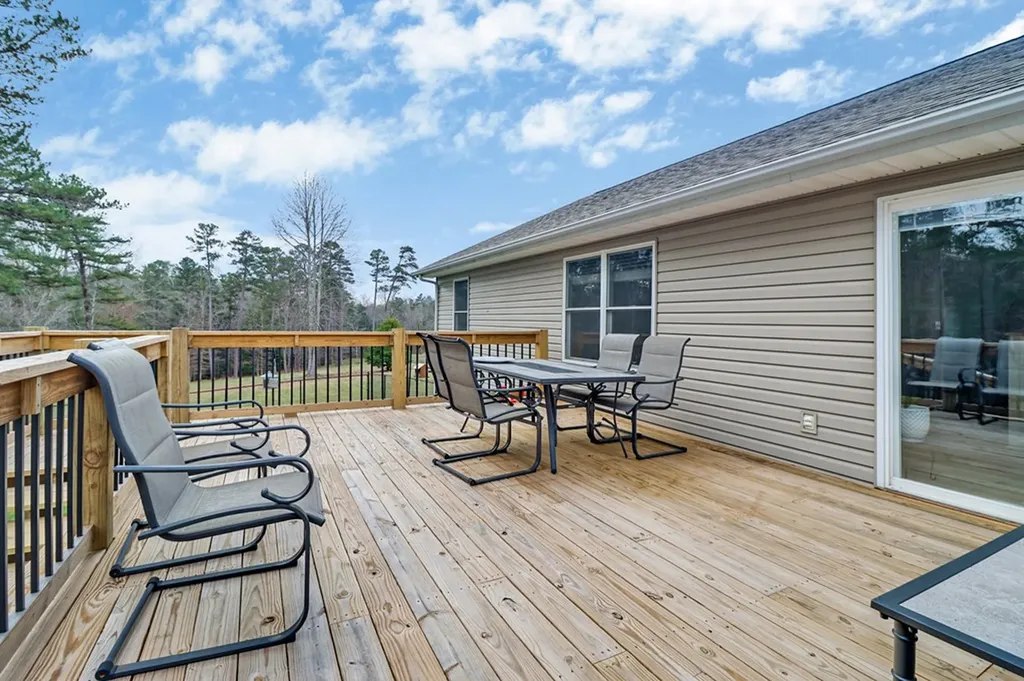 93 Tower Way Allardt TN 38504