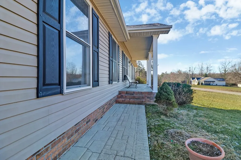 93 Tower Way Allardt TN 38504