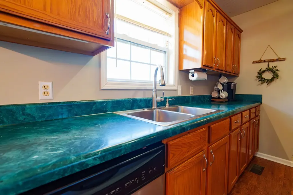 1788 Bouton Drive Cookeville TN 38501