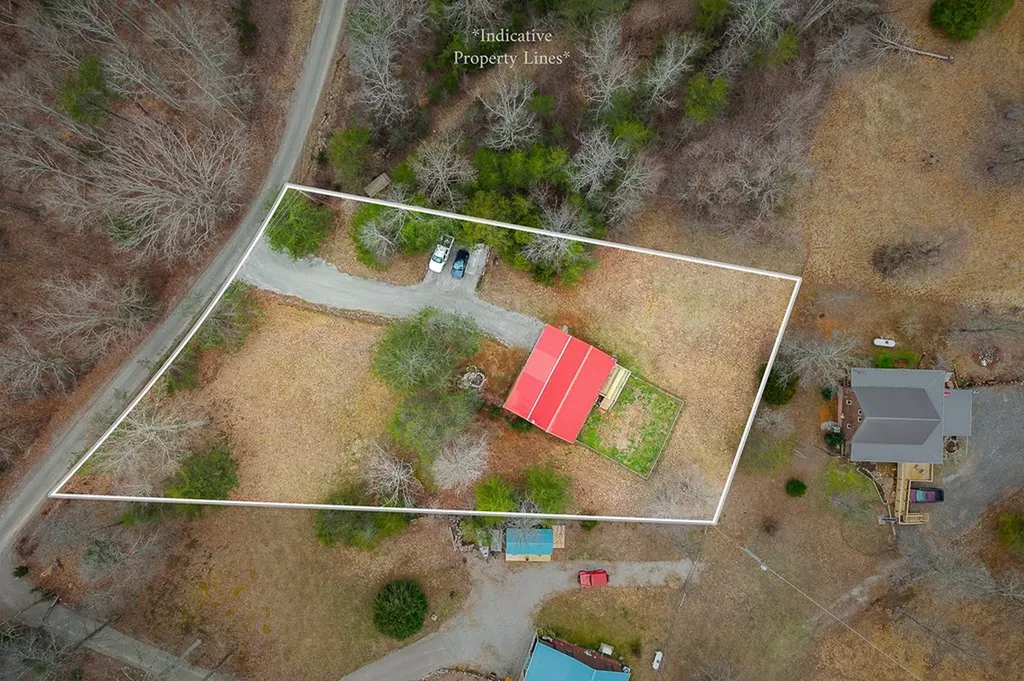 2021 Milky Way Road Jamestown TN 38556