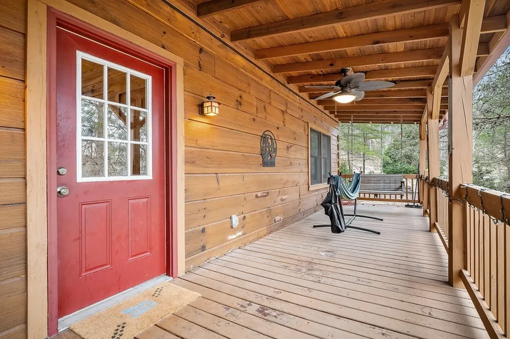 2021 Milky Way Road Jamestown TN 38556