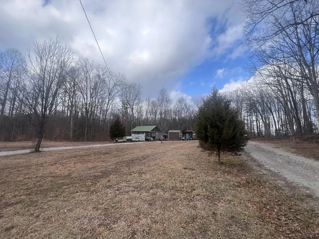 52 Duncan Hinds Road Jamestown TN 38556