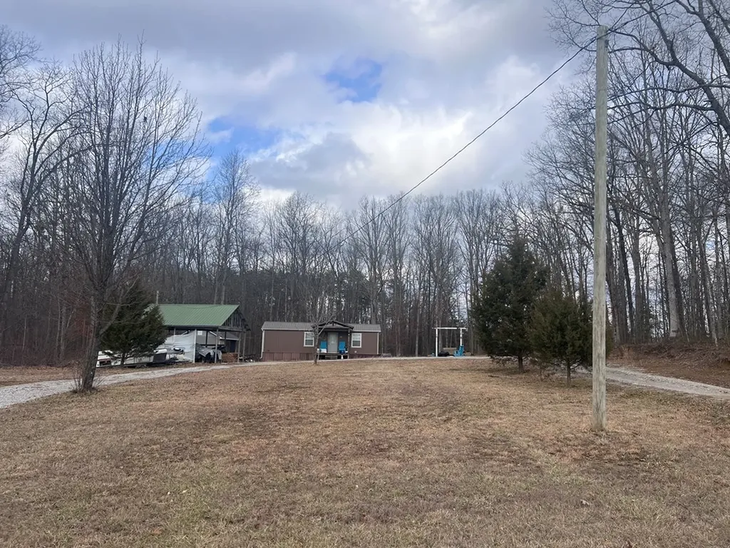 52 Duncan Hinds Road Jamestown TN 38556