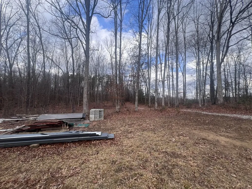 52 Duncan Hinds Road Jamestown TN 38556