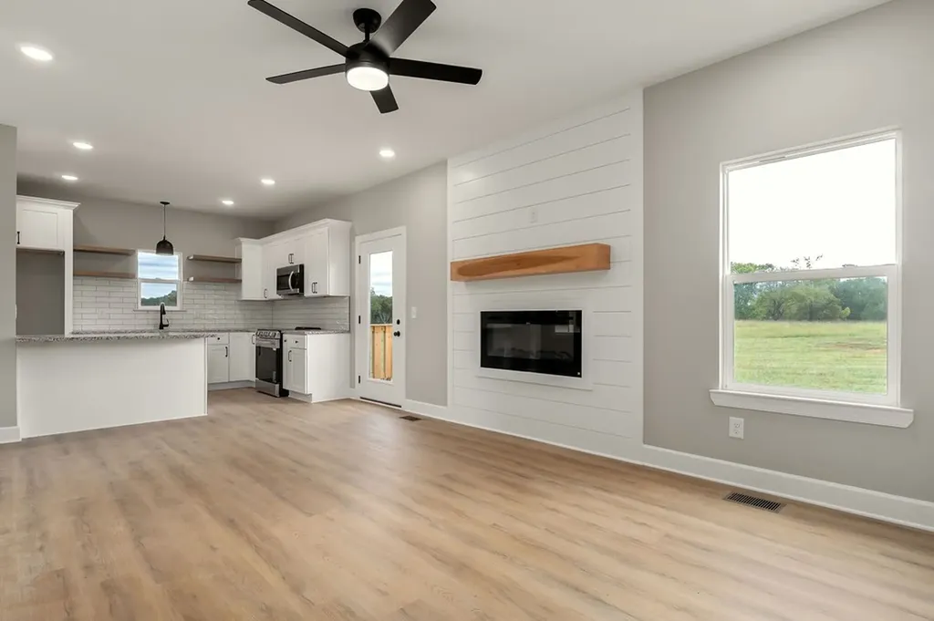 734 C Rody Road Mcminnville TN 37110