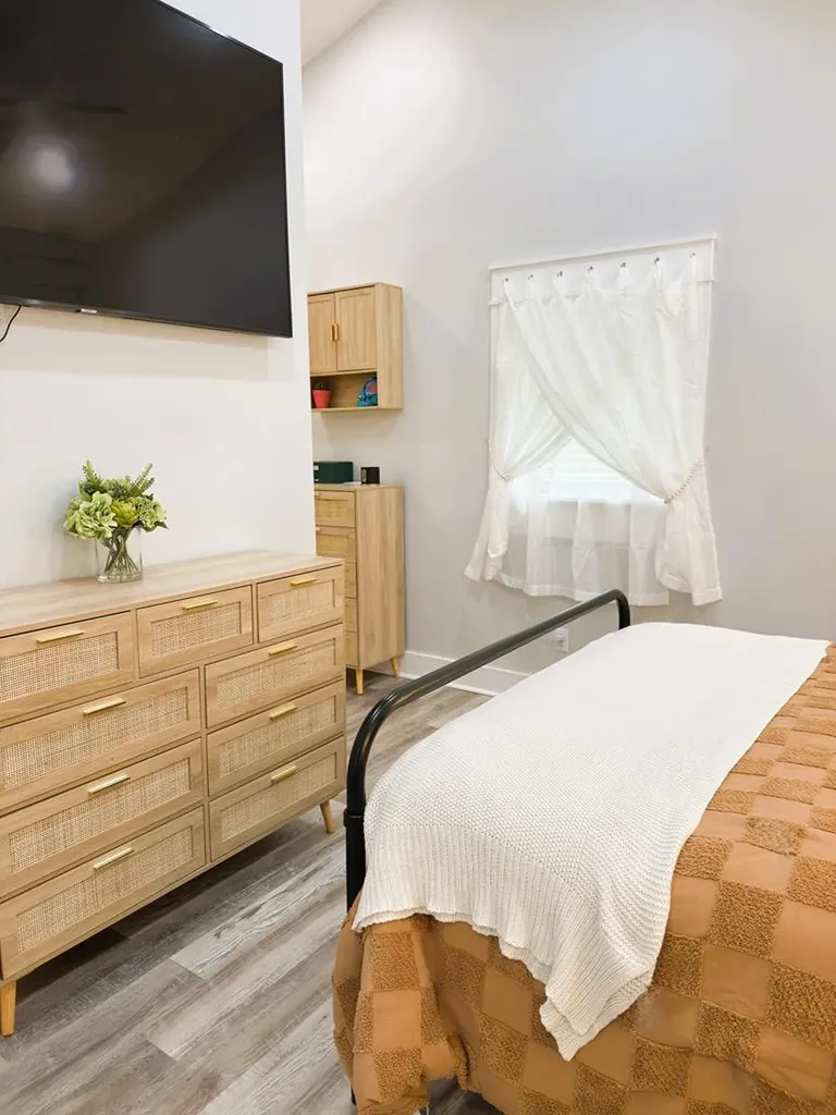 817 Oakland Park Drive Livingston TN 38570