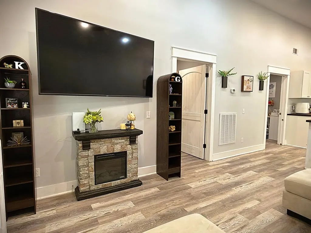 817 Oakland Park Drive Livingston TN 38570