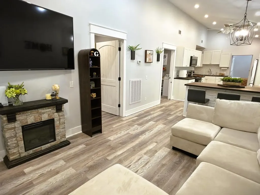 817 Oakland Park Drive Livingston TN 38570