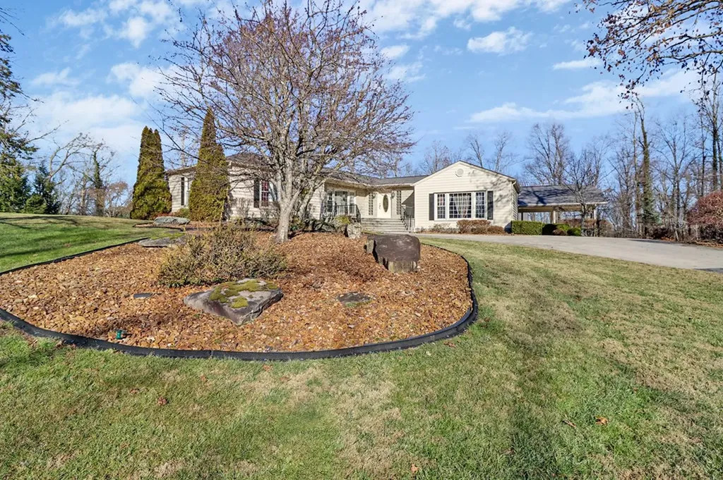 233 Morgan Road Crossville TN 38555