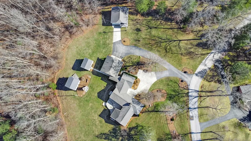 233 Morgan Road Crossville TN 38555