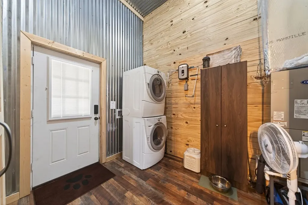 1780 Wolf Haven Road Spencer TN 38585