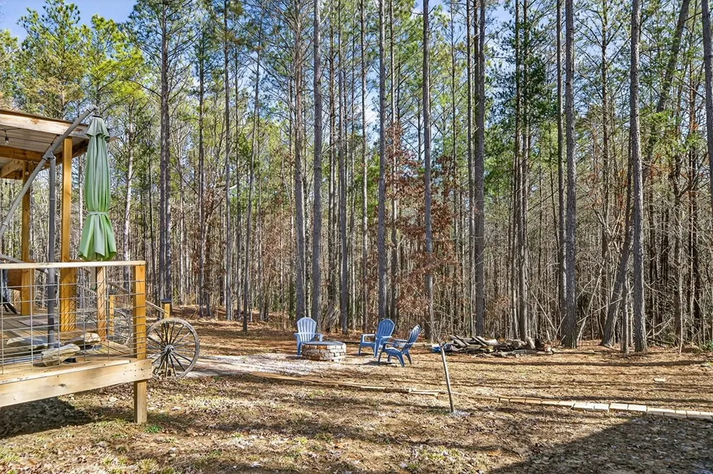 1780 Wolf Haven Road Spencer TN 38585