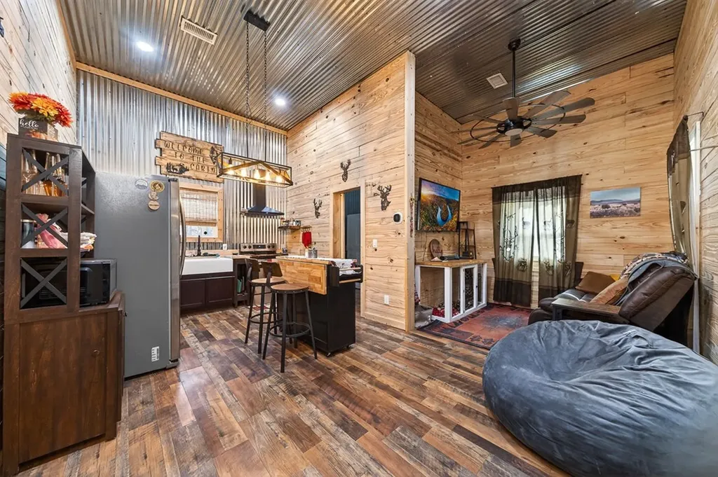 1780 Wolf Haven Road Spencer TN 38585