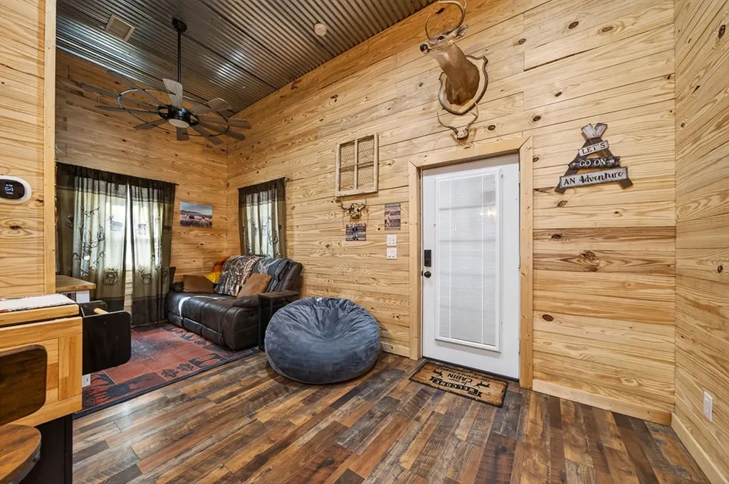 1780 Wolf Haven Road Spencer TN 38585