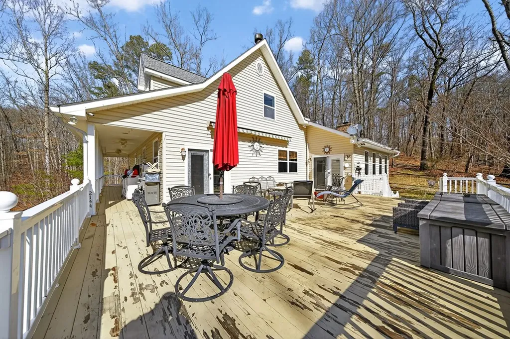 2144 Street Place Loop Monterey TN 38574