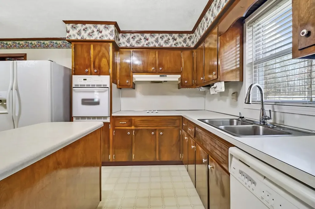 149 Horseshoe Circle Jamestown TN 38556