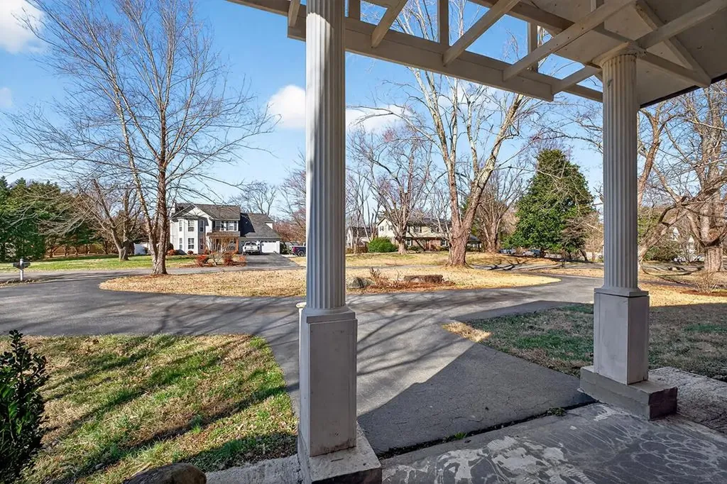 544 Scenic Lane Cookeville TN 38506