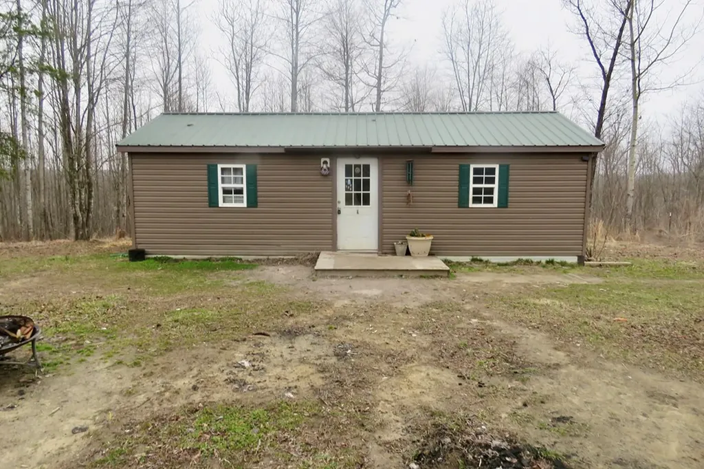 30611 Steel Tram Ridge Crawford TN 38554