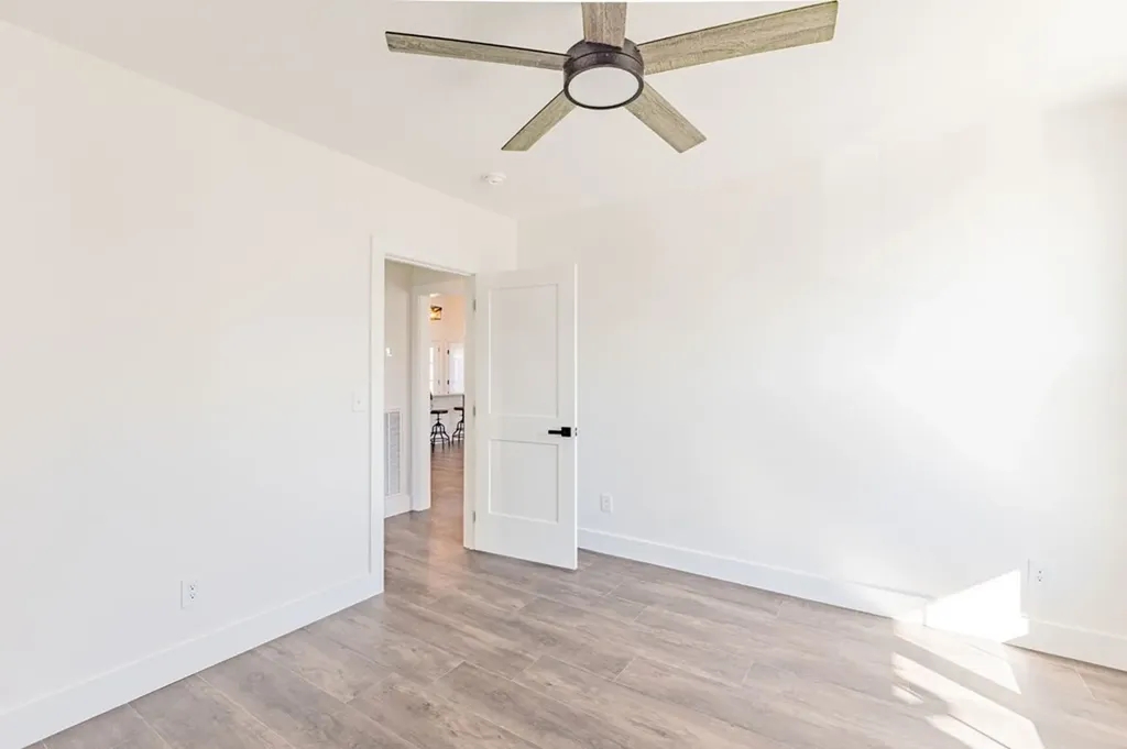 1248 Lowery Road Walling TN 38587