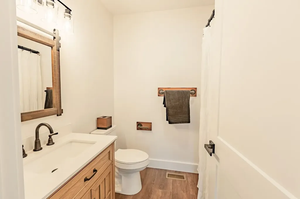 1248 Lowery Road Walling TN 38587