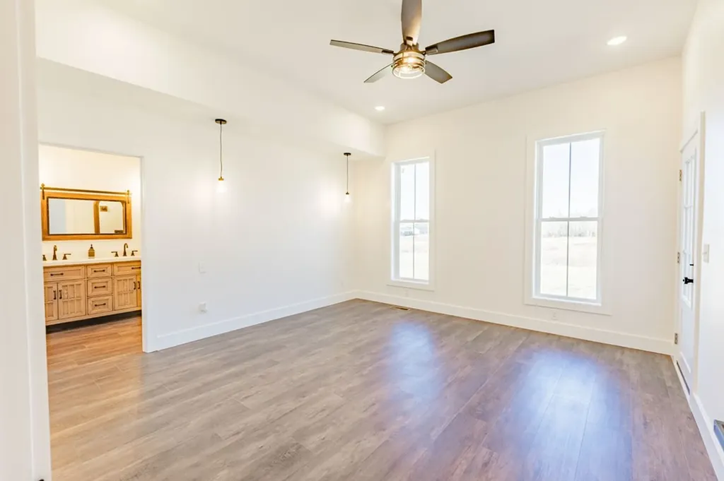 1248 Lowery Road Walling TN 38587