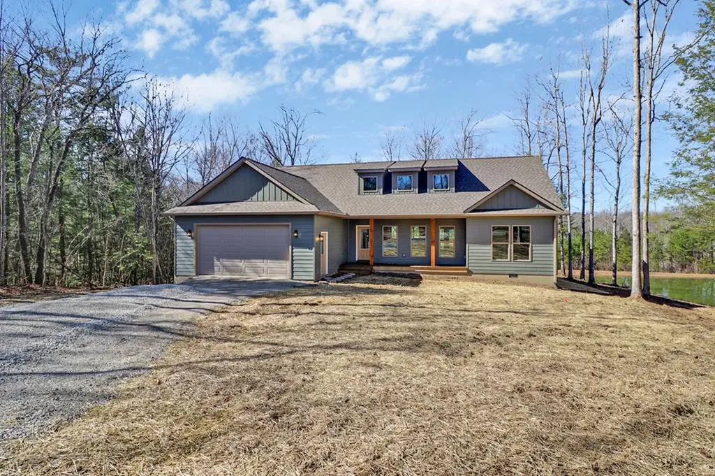 504 Acorn Lane Jamestown TN 38556