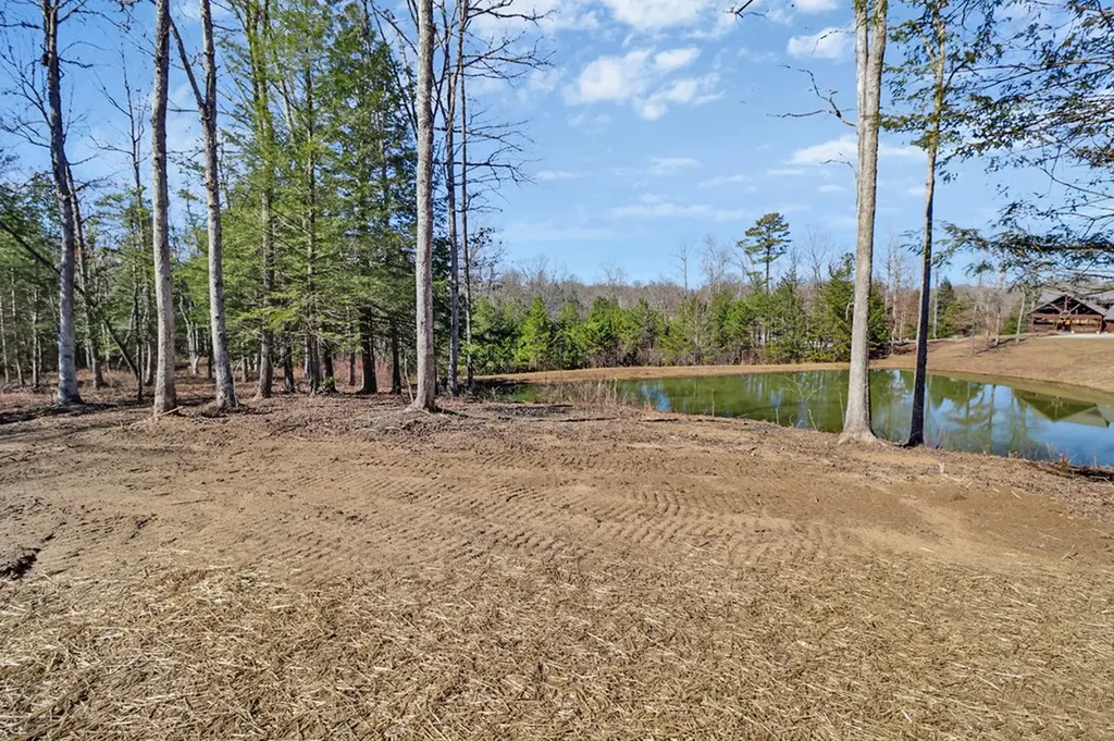 504 Acorn Lane Jamestown TN 38556