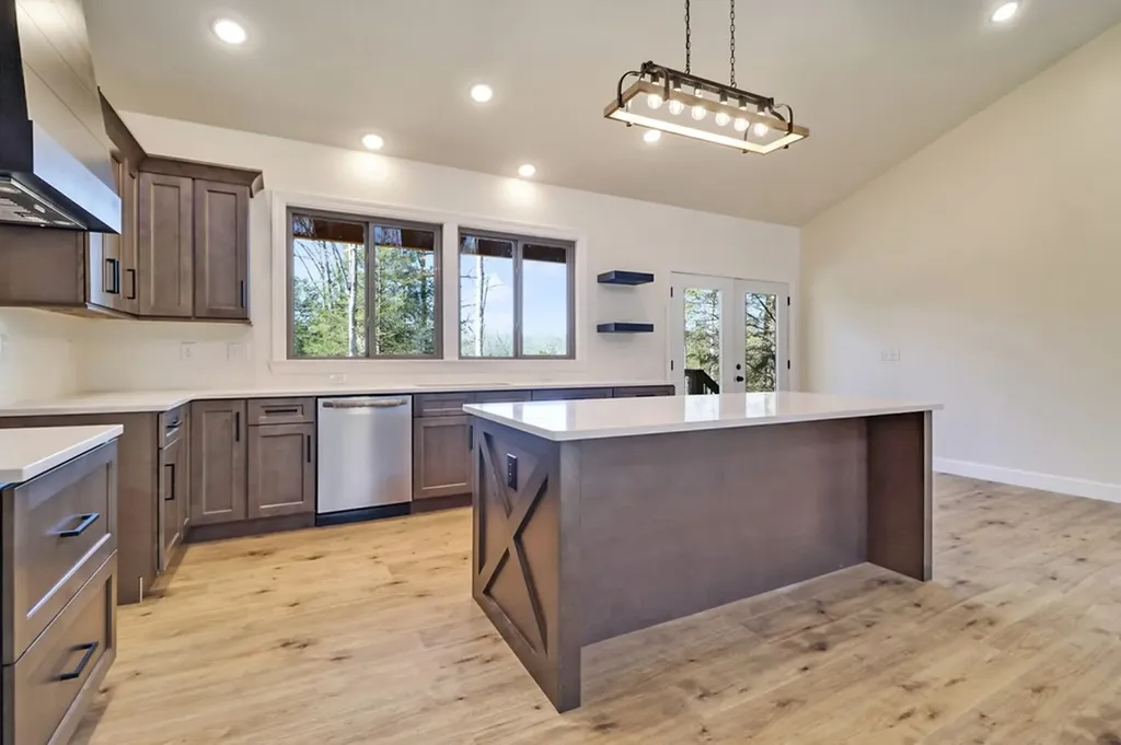 504 Acorn Lane Jamestown TN 38556