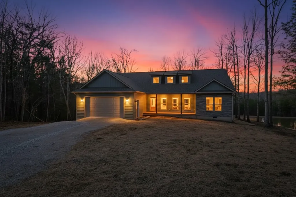 504 Acorn Lane Jamestown TN 38556