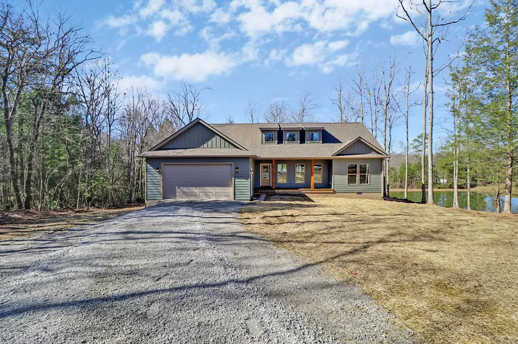 504 Acorn Lane Jamestown TN 38556