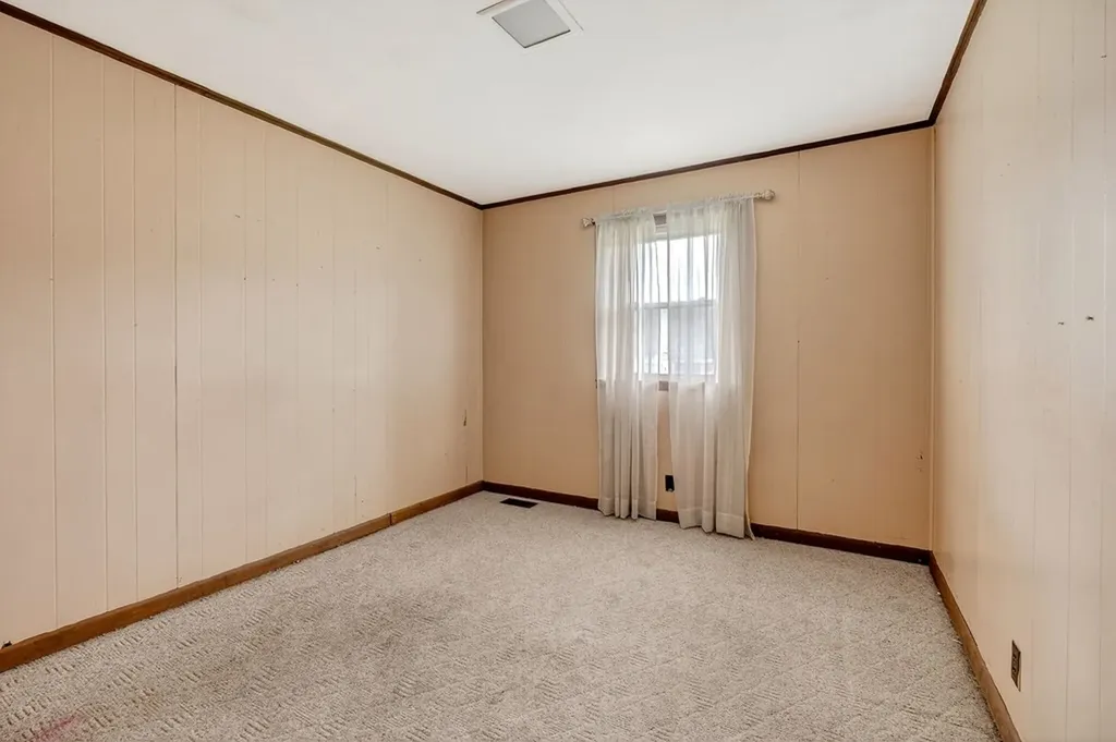 1105 Riverside Drive Celina TN 38551