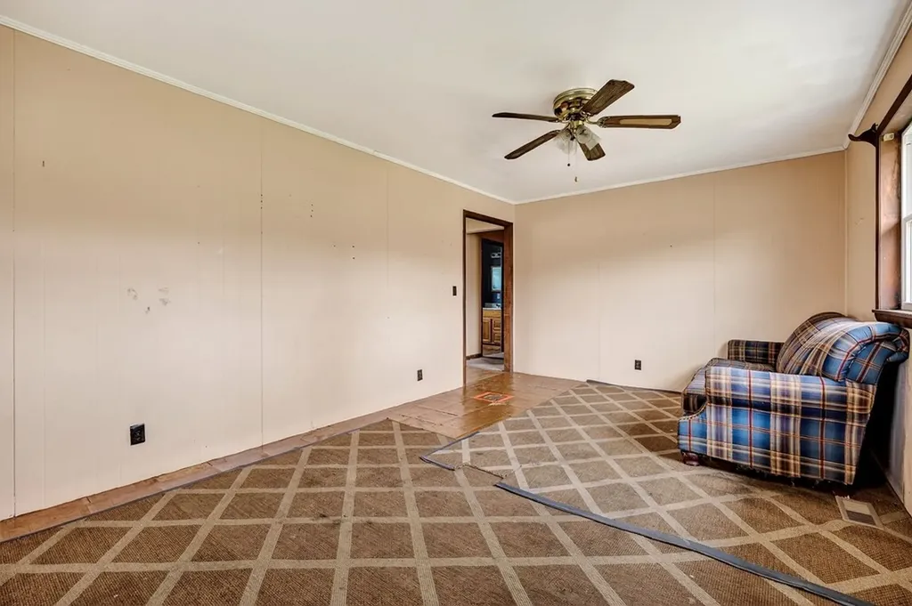 1105 Riverside Drive Celina TN 38551