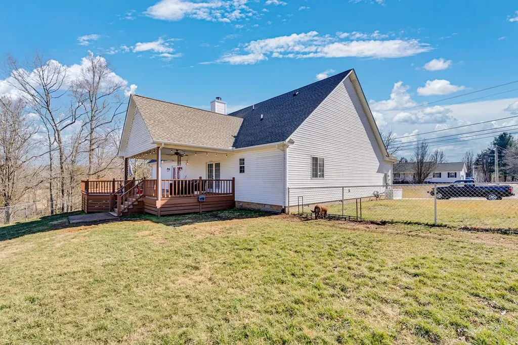 2125 Buffalo Valley Road Cookeville TN 38501