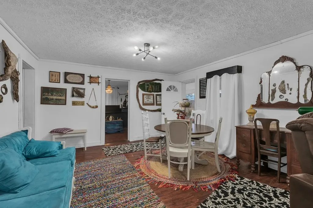 11594 Beersheba Highway Mcminnville TN 37110