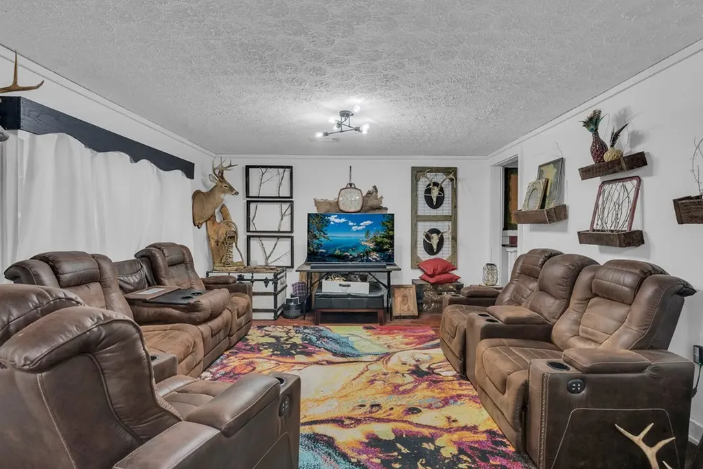 11594 Beersheba Highway Mcminnville TN 37110