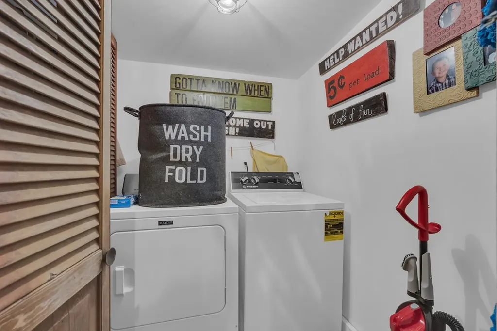 11594 Beersheba Highway Mcminnville TN 37110