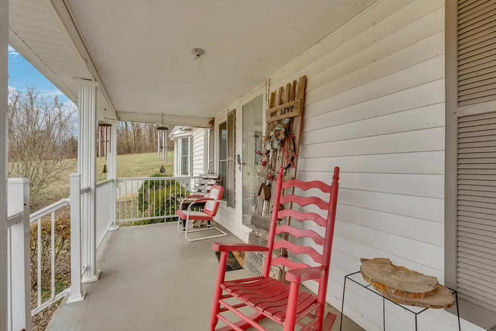 11594 Beersheba Highway Mcminnville TN 37110