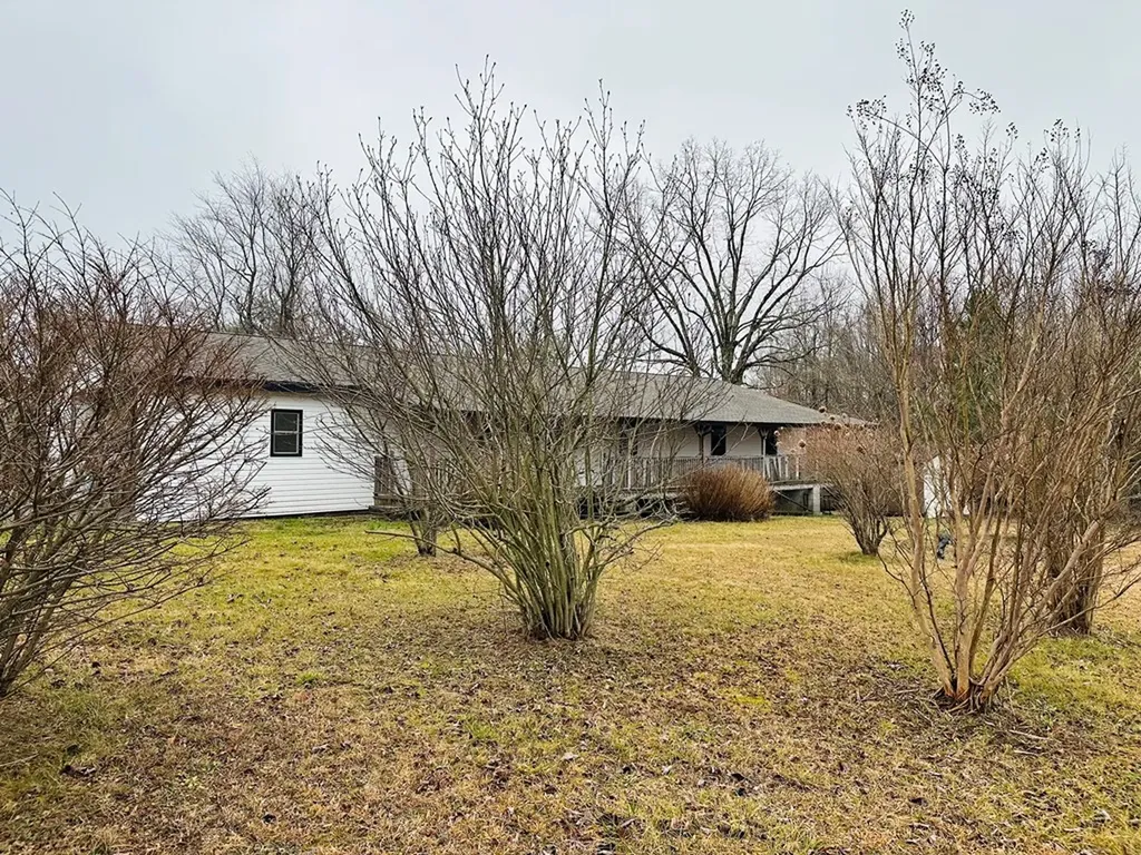 36 Mcpeak Lane Monterey TN 38574