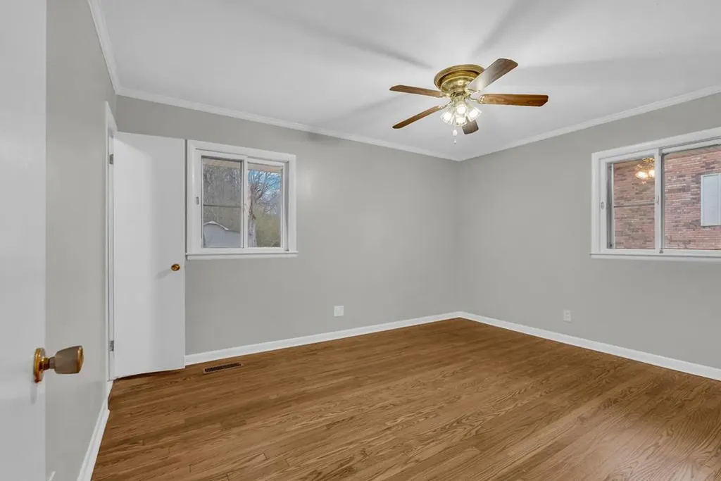 540 4th Avenue S Baxter TN 38544