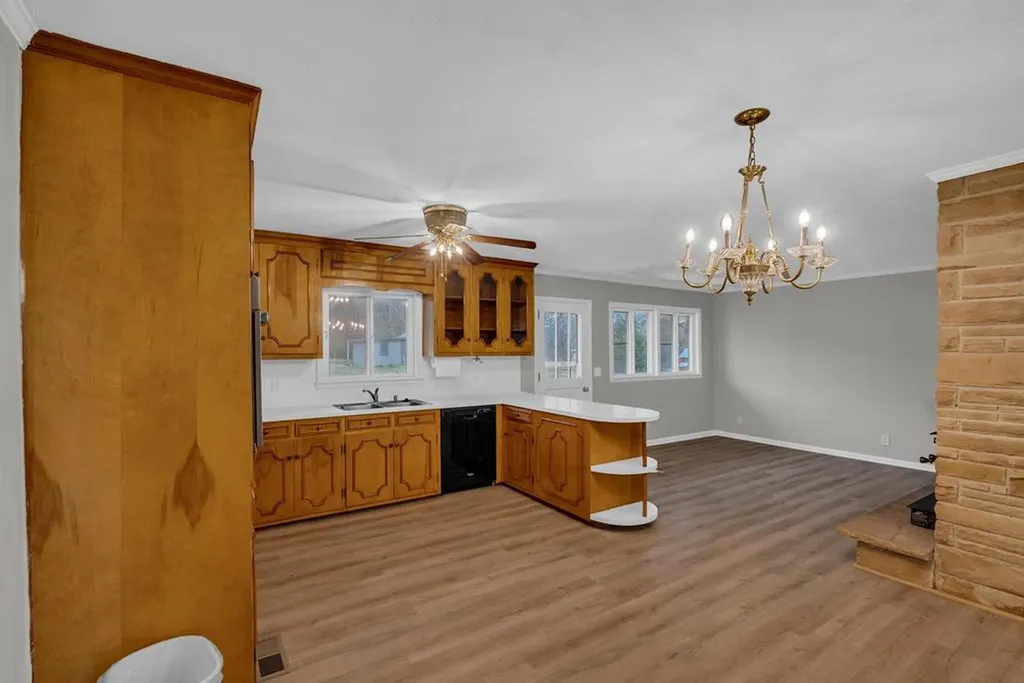 540 4th Avenue S Baxter TN 38544