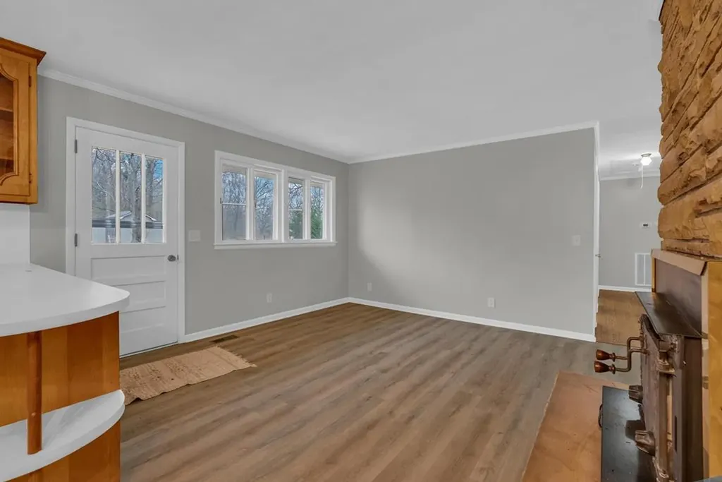 540 4th Avenue S Baxter TN 38544