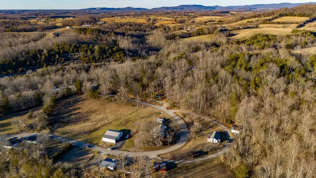 1260 Wolf River Road Byrdstown TN 38549